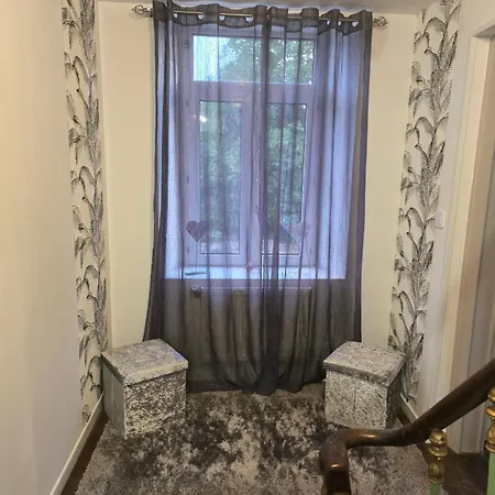 Le De Dan Lejlighed Rocquigny (Aisne)